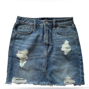 Hollister Ultra High-Rise Denim Skirt
